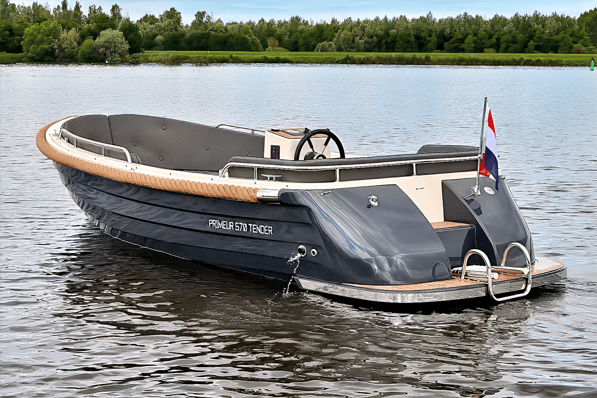 Primeur 570 Tender, Backbord Ansicht, Olaf Wilke Marine GmbH